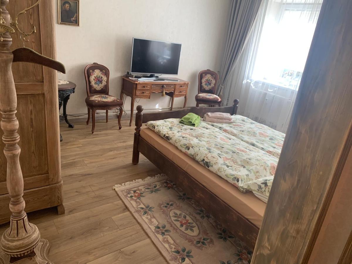 Arbatines Apartamentai Biržai Exteriör bild